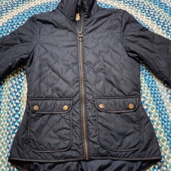 Jacket - Picture 2 of 5